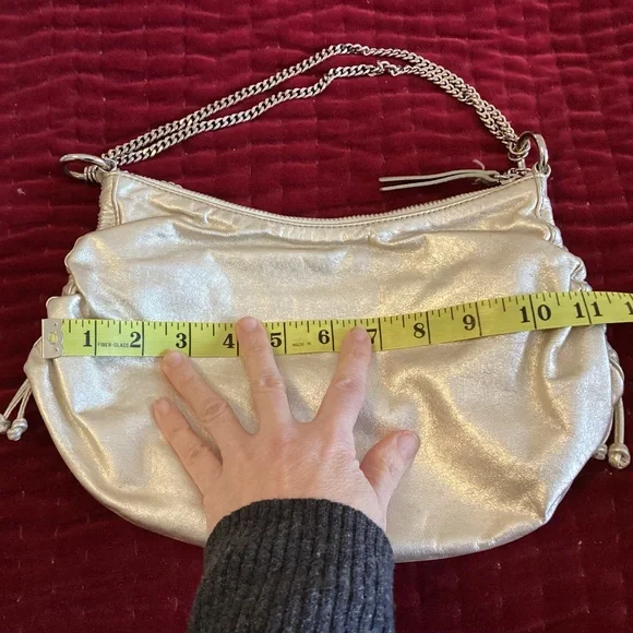 Vtg Banana Republic Gold Leather, bag with shoulder chain - Picture 11 of 15